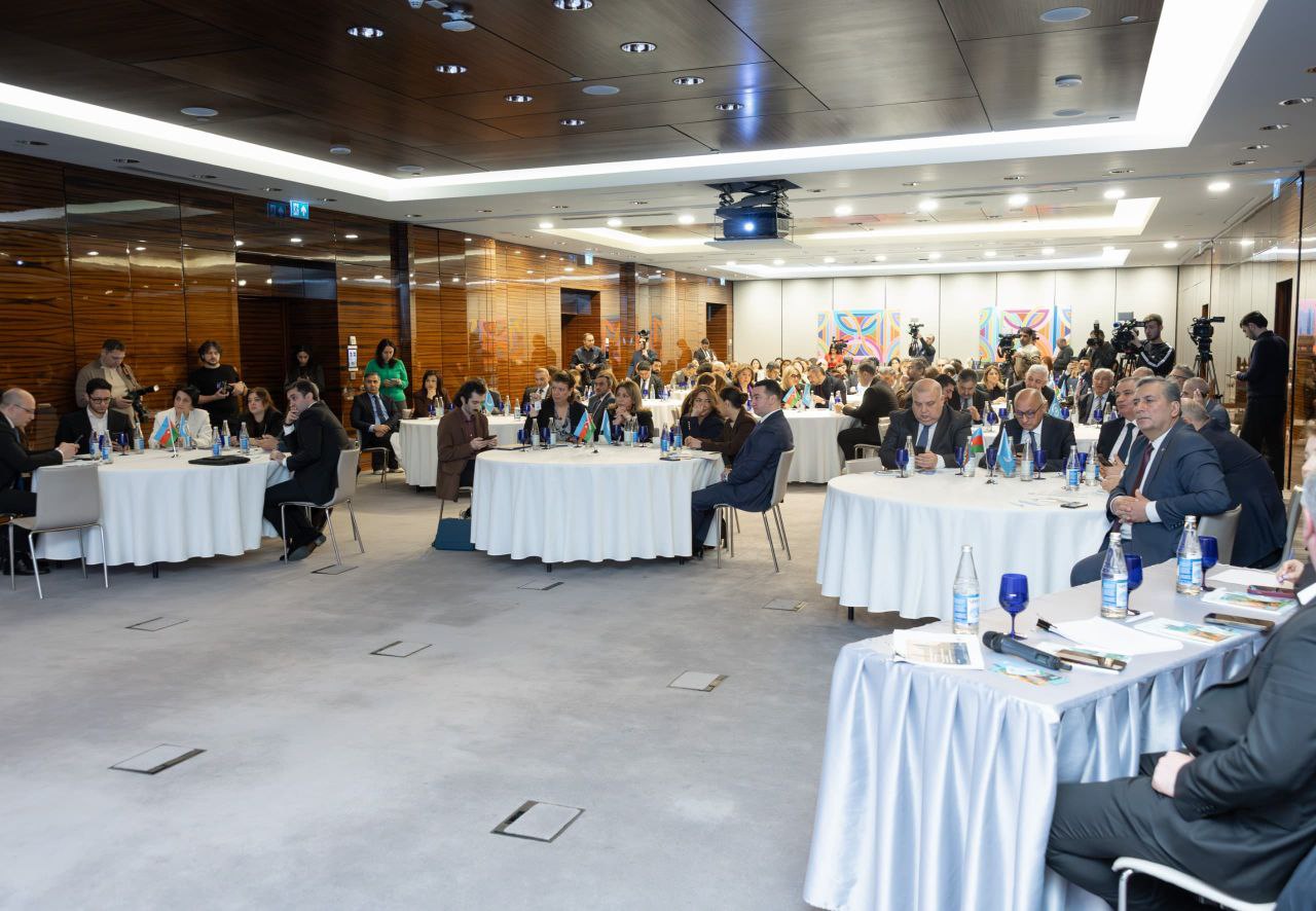 Azərbaycanın vətəndaş cəmiyyəti təmsilçiləri üçün WUF13-ə həsr olunnmuş məlumatlandırma sessiyası təşkil olunub