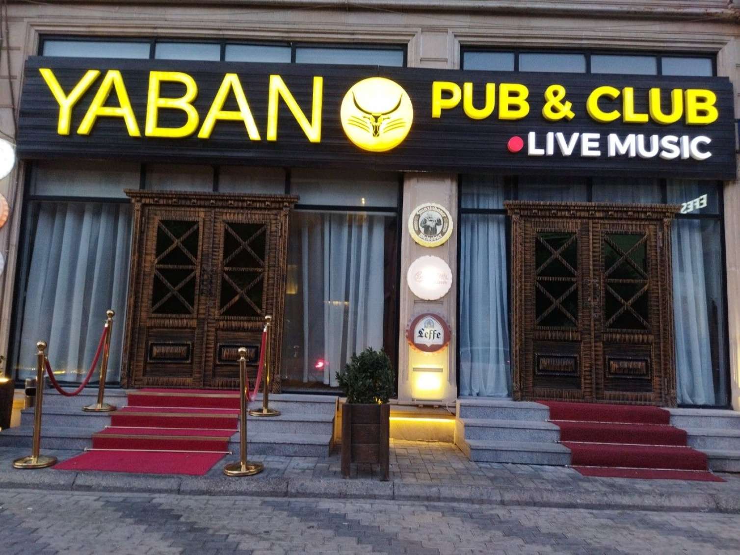“Yaban” restoranlar şəbəkəsinin yeni filialı açılıb - VİDEO
