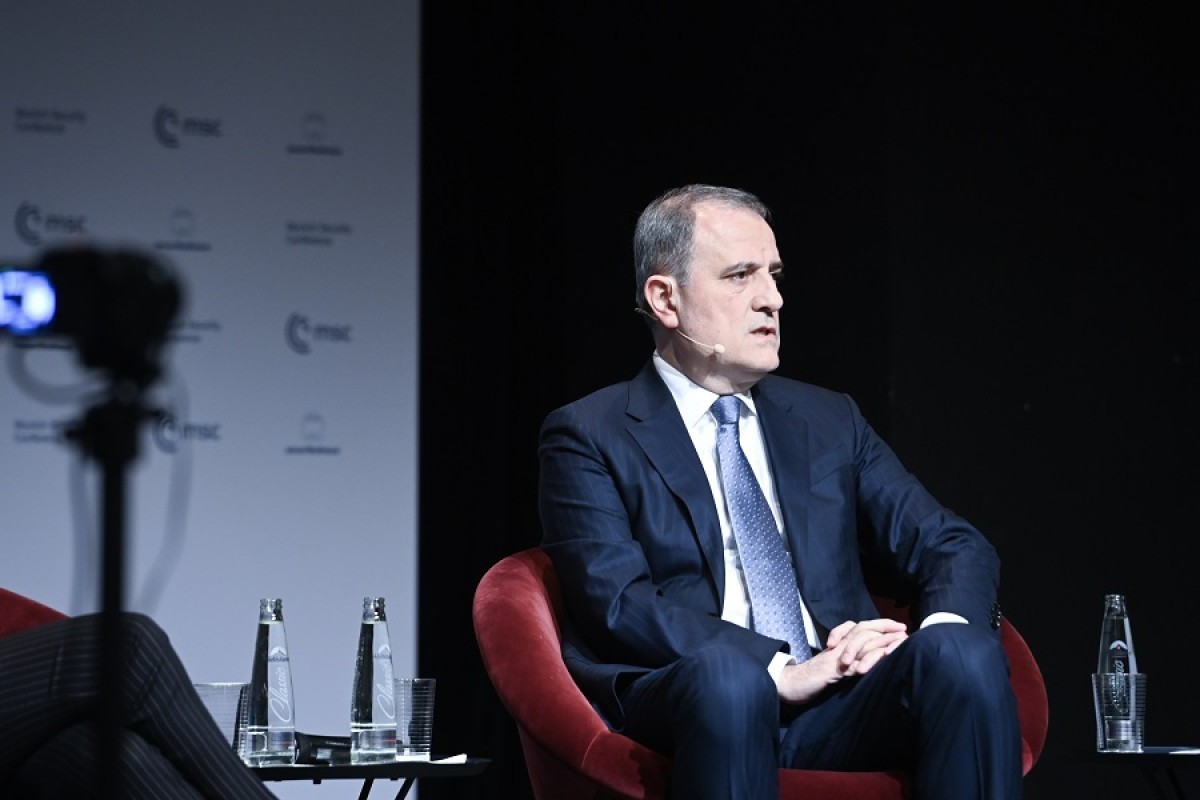 Ceyhun Bayramov Münxen Təhlükəsizlik Konfransı çərçivəsində panel müzakirələrində çıxış edib