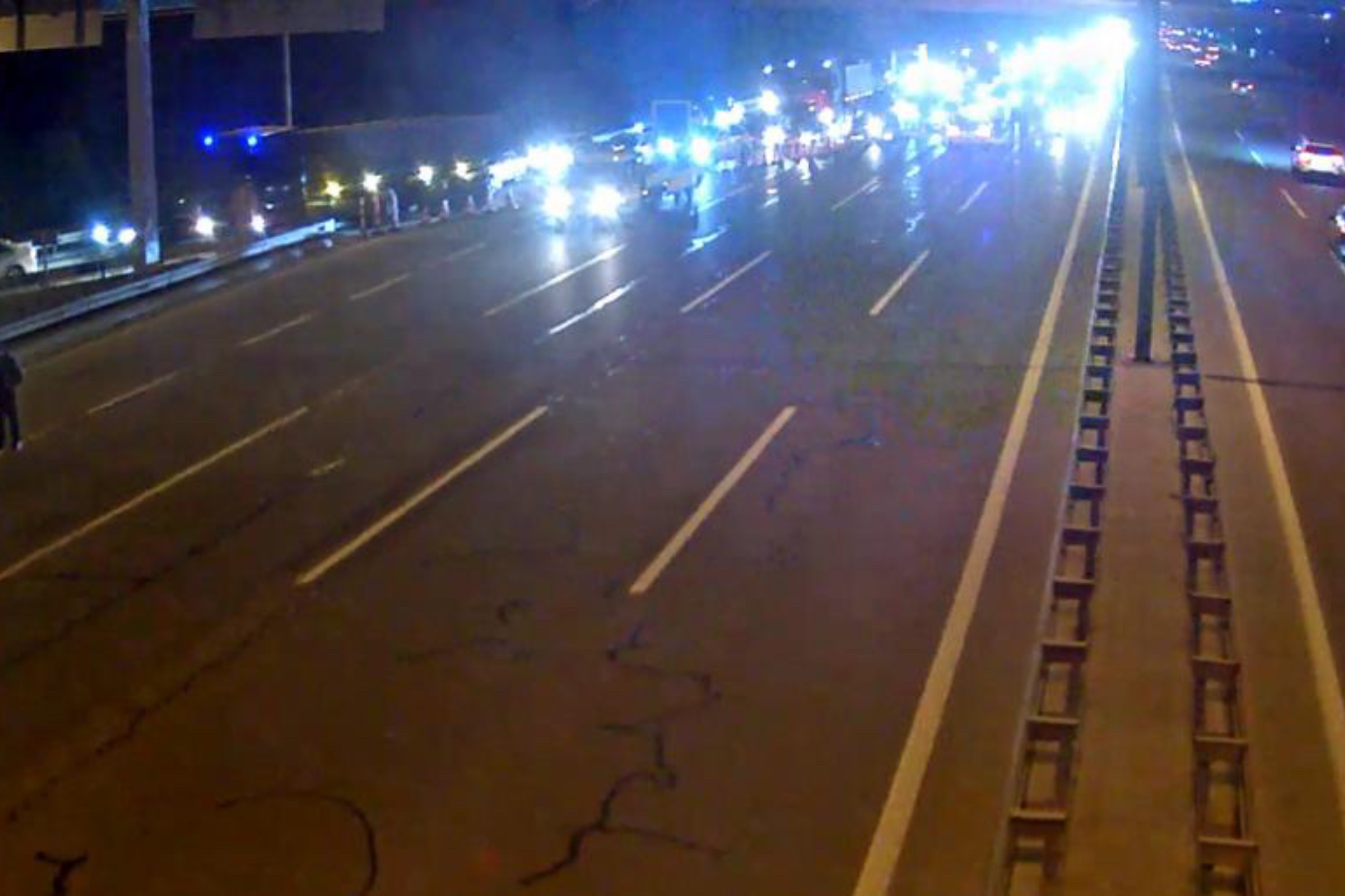 NİİM: Aeroport şosesində söküntü işləri aparılır