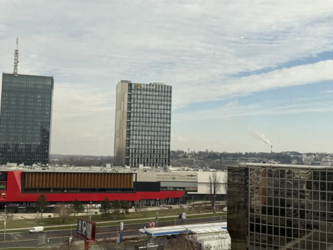 Hikmət Hacıyev: Zəngəzur dəhlizi Xəzər və Balkan regionları arasında bağlantını gücləndirəcək