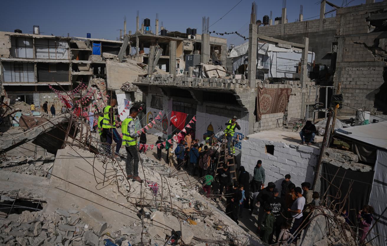 Qəzzada həlak olanların sayı artıb