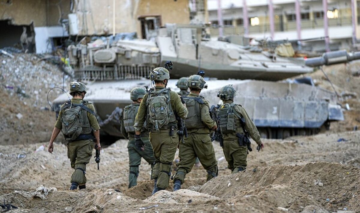 İsrail Livanın cənubunda Hizbullahın mövqelərini vurub