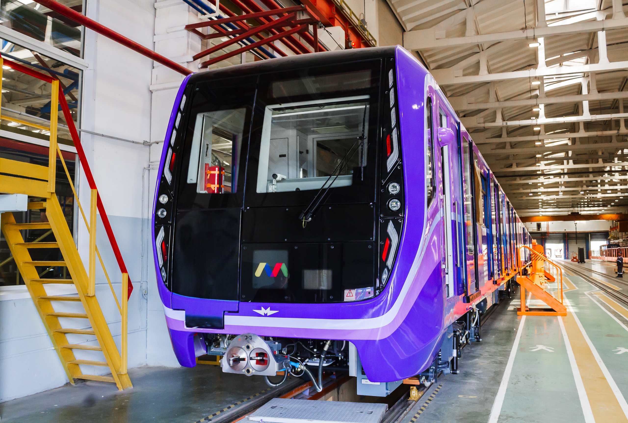 "Azadlıq prospekti" stansiyasında qatarda texniki nasazlıq yaranıb