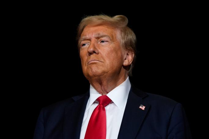 Tramp İranın nüvə obyektlərinə genişmiqyaslı zərbələr endirməyi düşünür