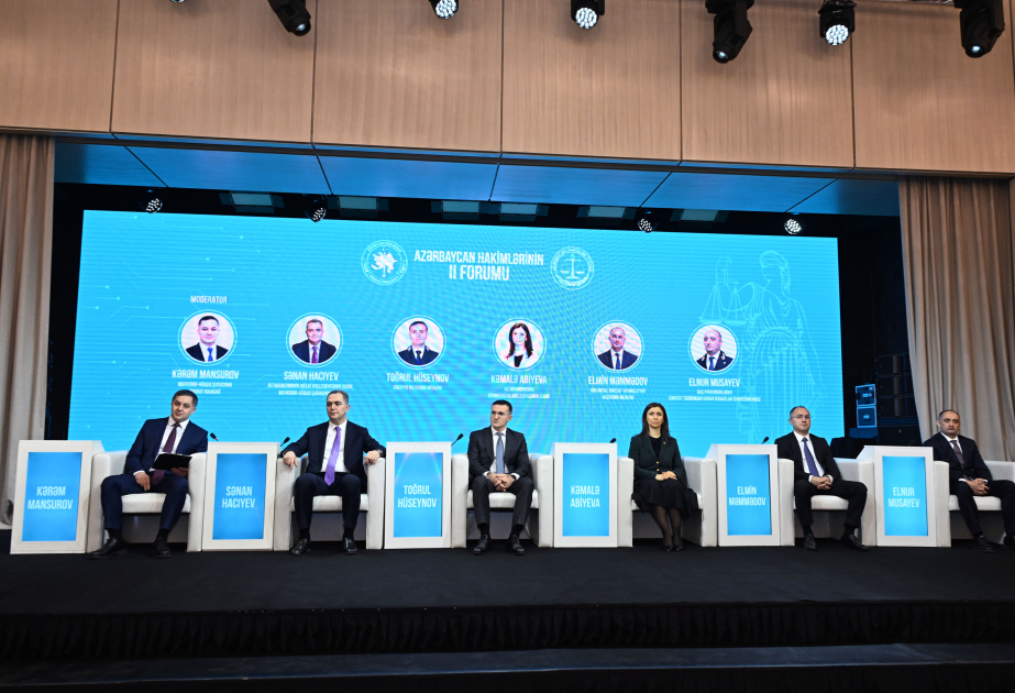 Azərbaycan Hakimlərinin II Forumu çərçicəsində birinci panel müzakirə keçirilib