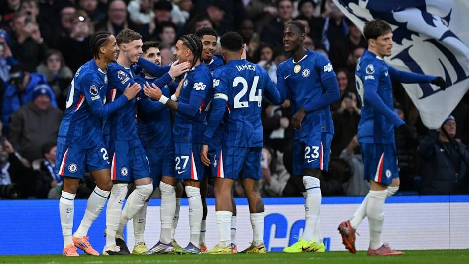 "Çelsi" yeni titul sponsoru ilə müqavilə imzalayıb