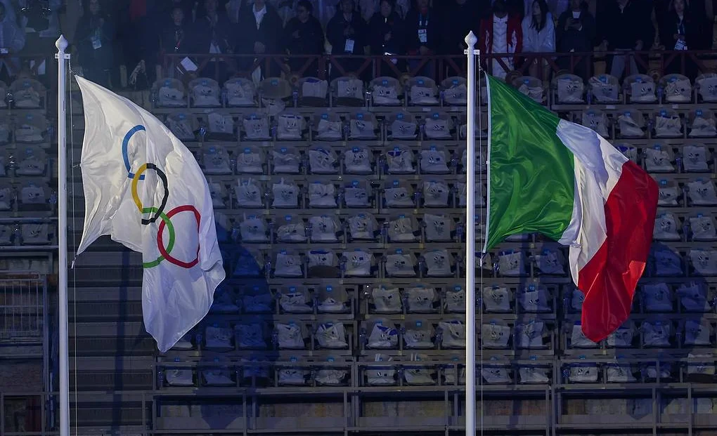 İtaliyada 2026-cı il Qış Olimpiya Oyunlarının bağlanış mərasimi başa çatıb