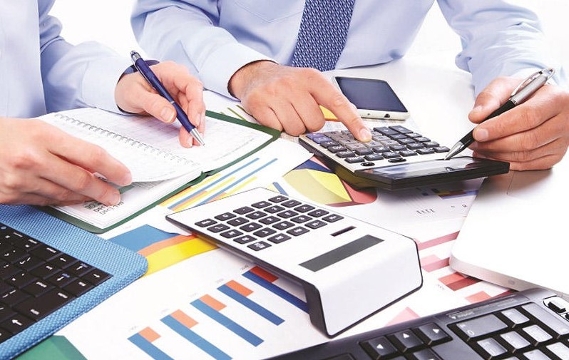 Minimum əməkhaqqının məbləğinə ildə bir dəfədən az olmayaraq yenidən baxılacaq