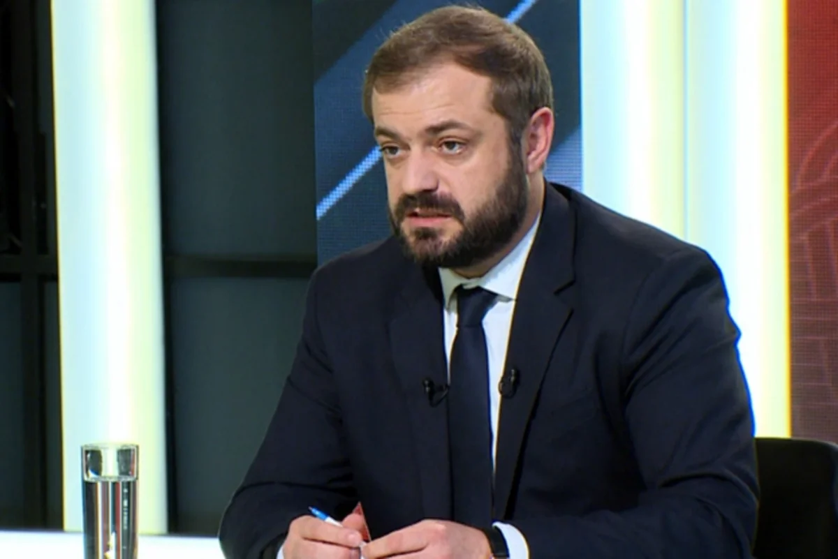 Gevorq Papoyan: Azərbaycan benzini Ermənistanda çox sürətlə satılır