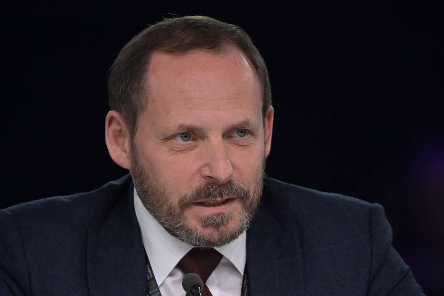 “Yandex”in həmtəsisçisi Rusiya vətəndaşlığından imtina edib