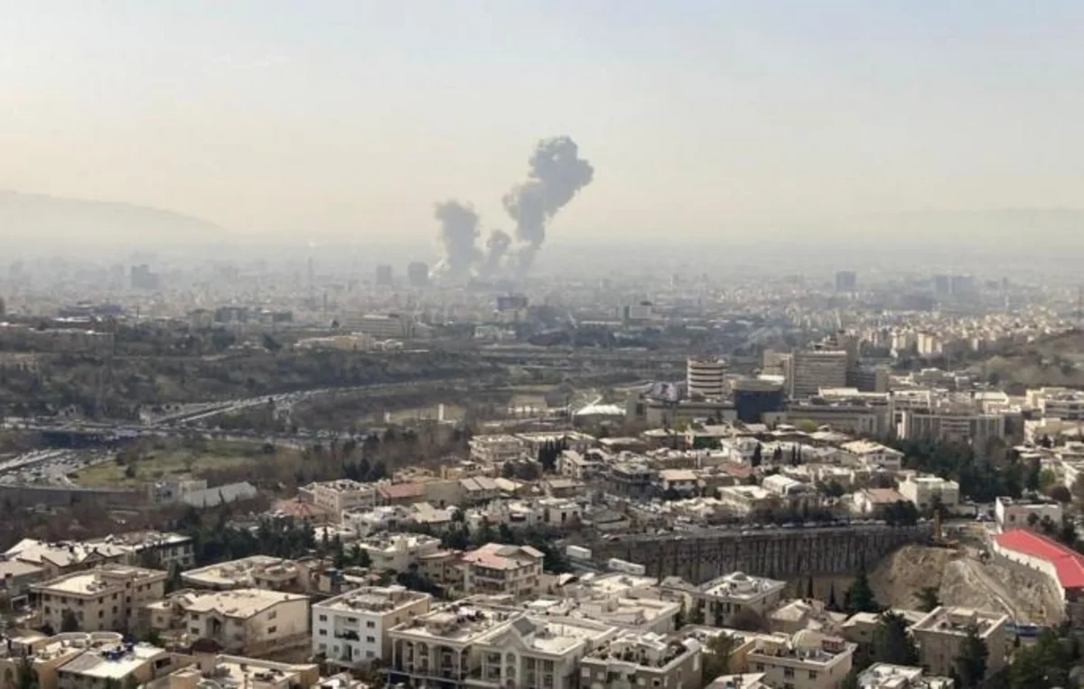 KİV: Xameneinin kürəkəni və gəlini həlak olub