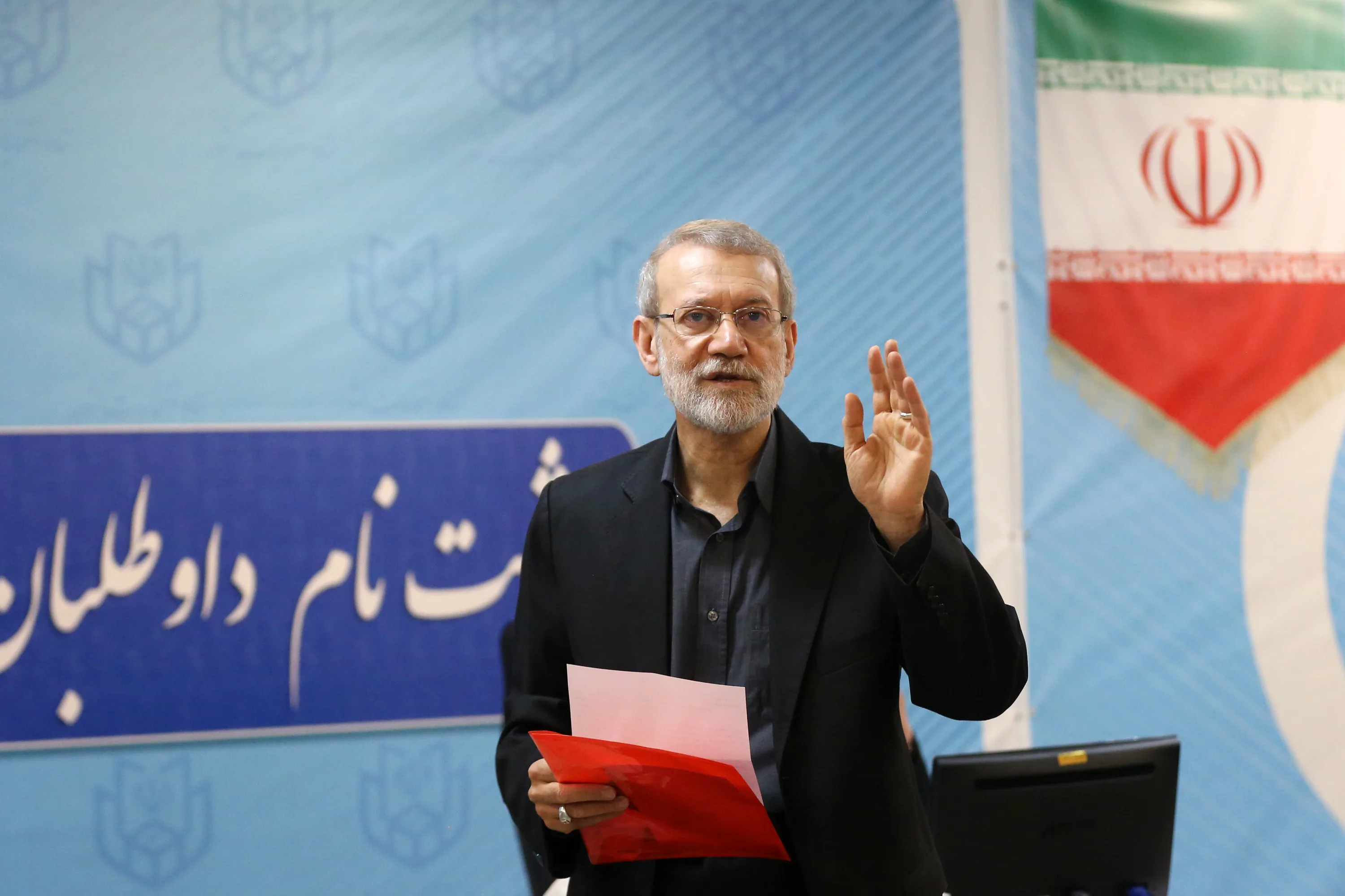 Laricani: ABŞ ilə danışıqlar aparmayacağıq