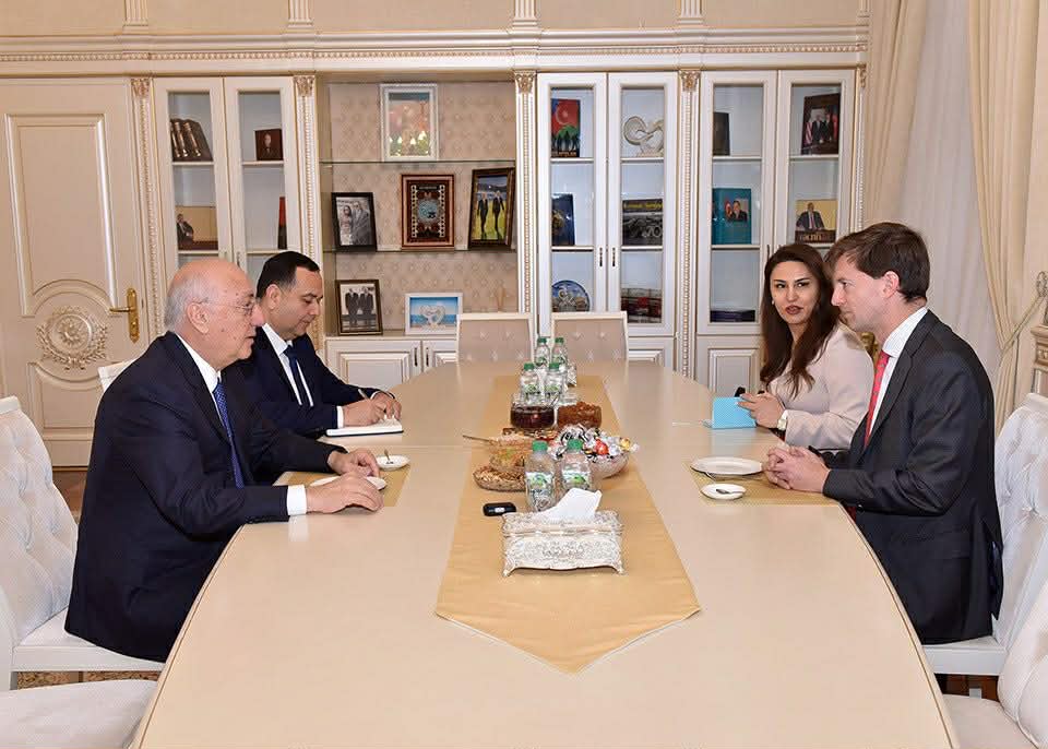 Zakir Fərəcov Belçika Krallığının ölkəmizdəki səfiri ilə görüşüb