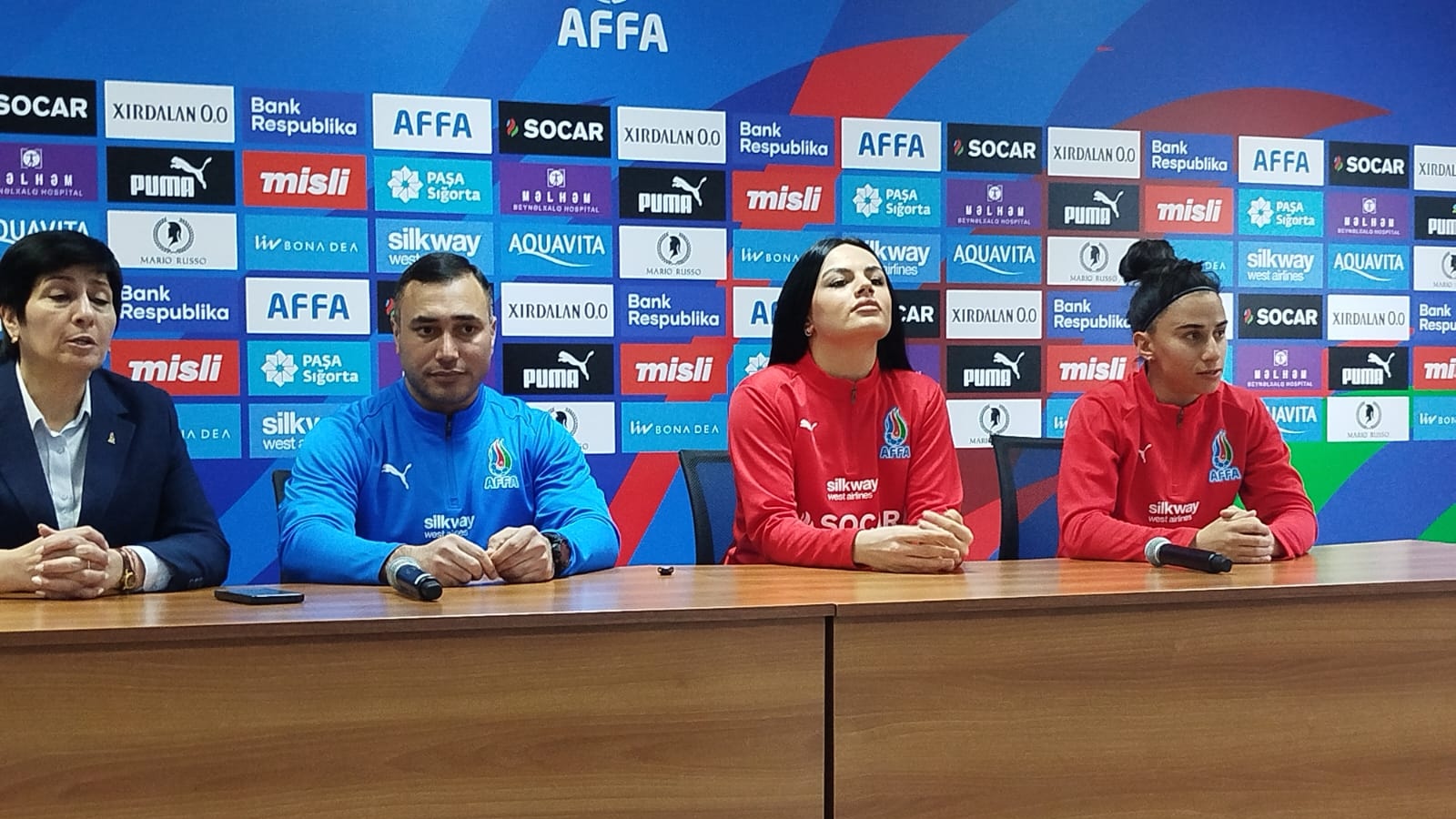 Millinin baş məşqçisi: Evdə maksimum xal qazanmaq istəyirik