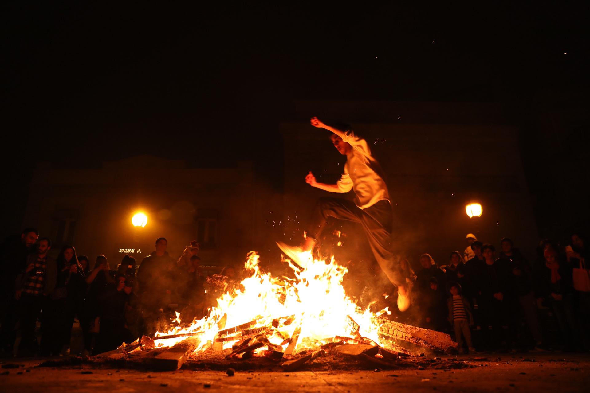 Novruzun ikinci - Od çərşənbəsidir