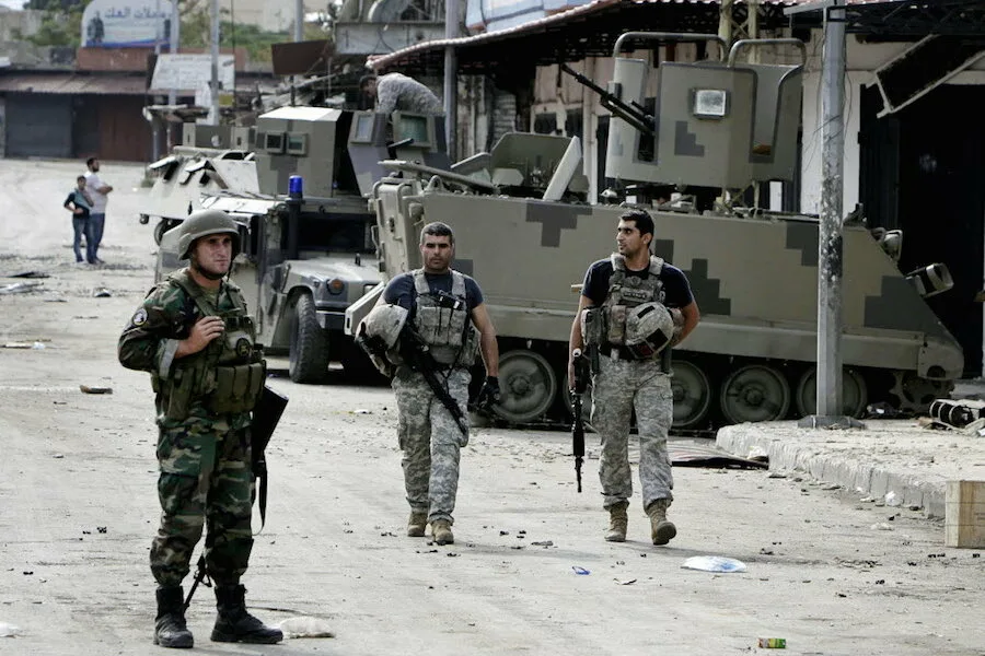 KİV: İsrailin artan hücumları səbəbindən Livan qoşunları sərhəddən geri çəkilib