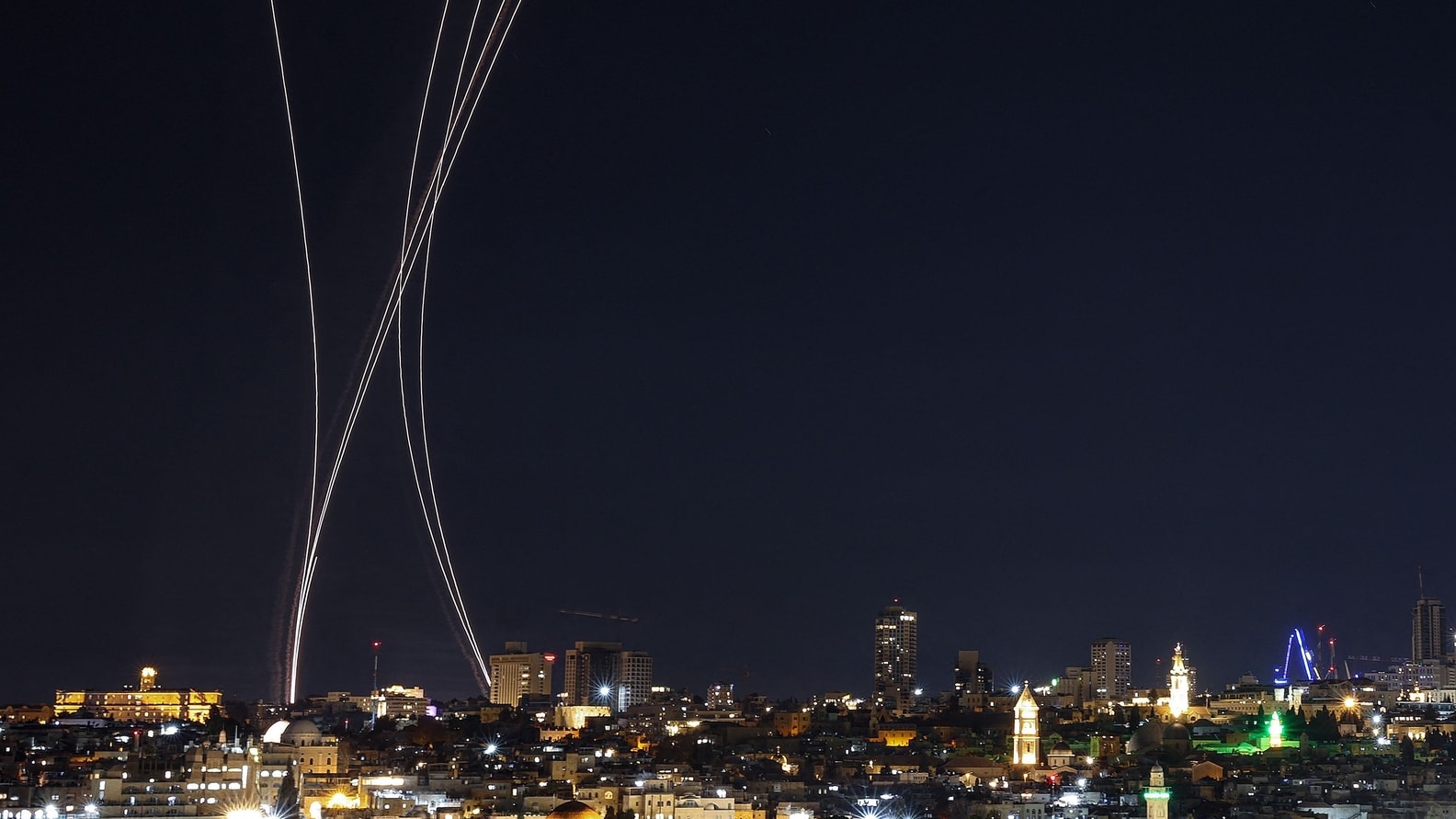 İNA: İran İsrailə yeni raket zərbələri endirib