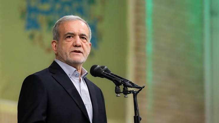 Pezeşkian: Biz dost və qonşu ölkələrə hücum etməmişik