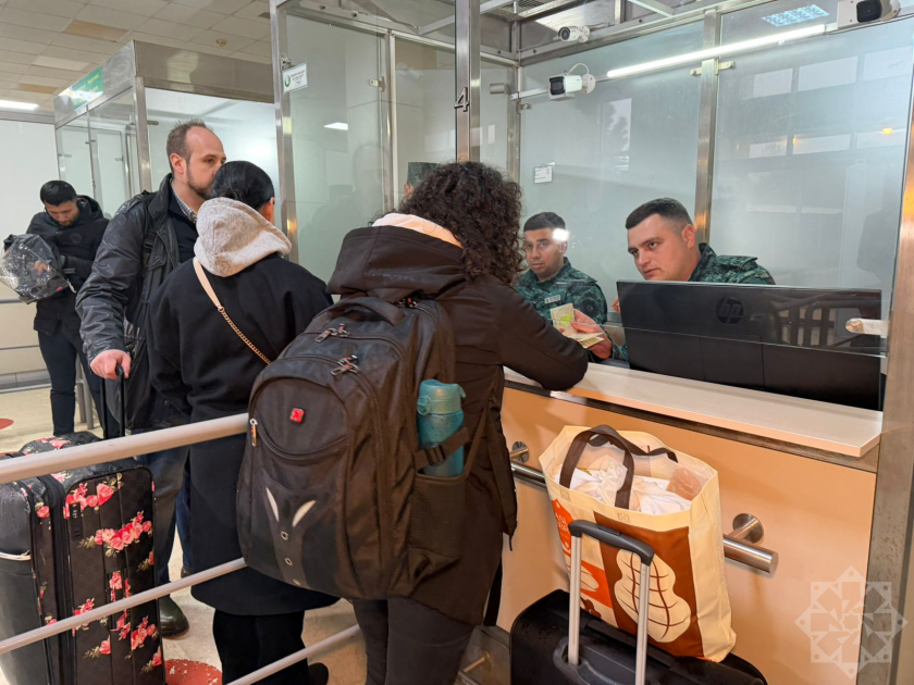 İrandan Azərbaycan sərhədi ilə təxliyə edilənlərin sayı 2000-i keçib