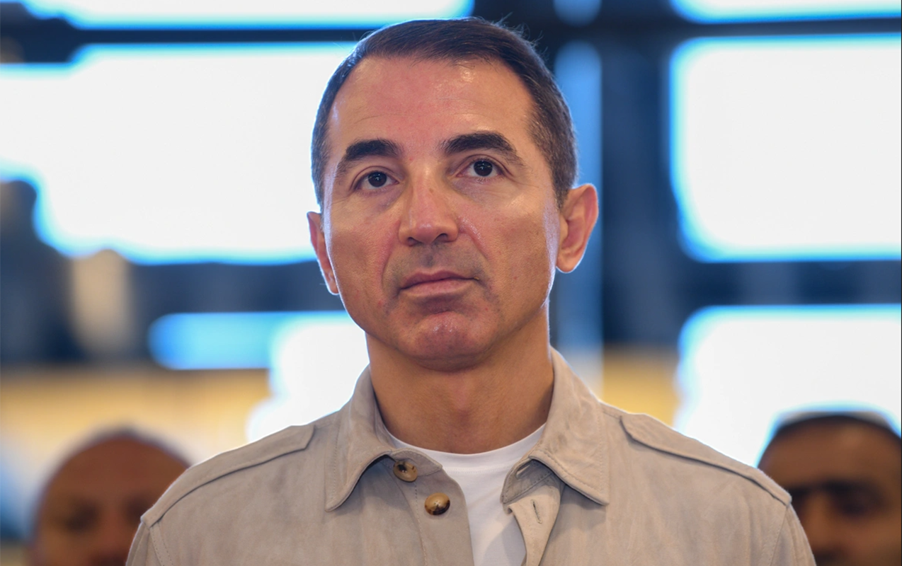 İş adamı Adnan Əhmədzadənin həbs müddəti uzadılıb