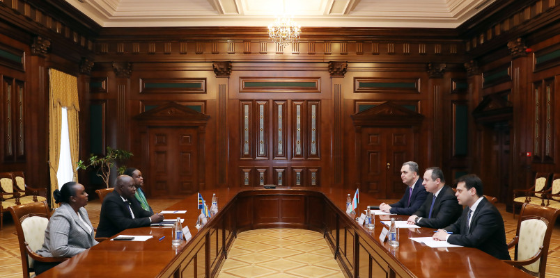 Şərqi Afrika Ədalət Məhkəməsinin nümayəndə heyəti Ali Məhkəmədə olub