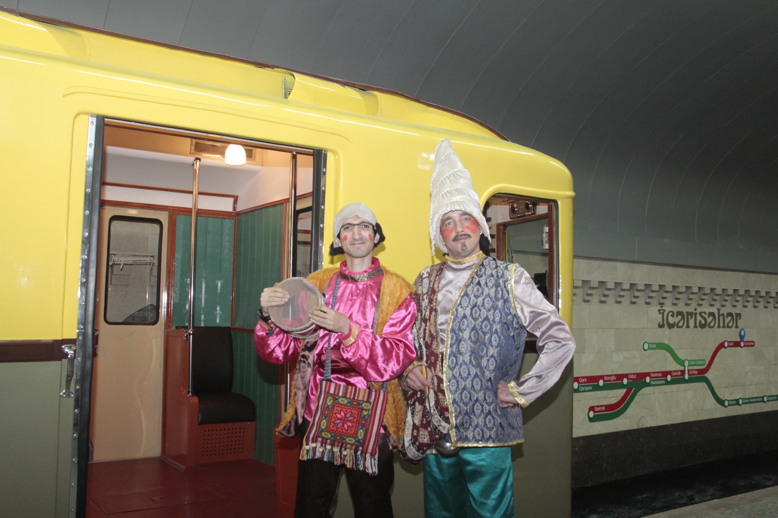 Retro vaqonlar, Kosa və Keçəl “İçərişəhər”də sizi gözləyəcək