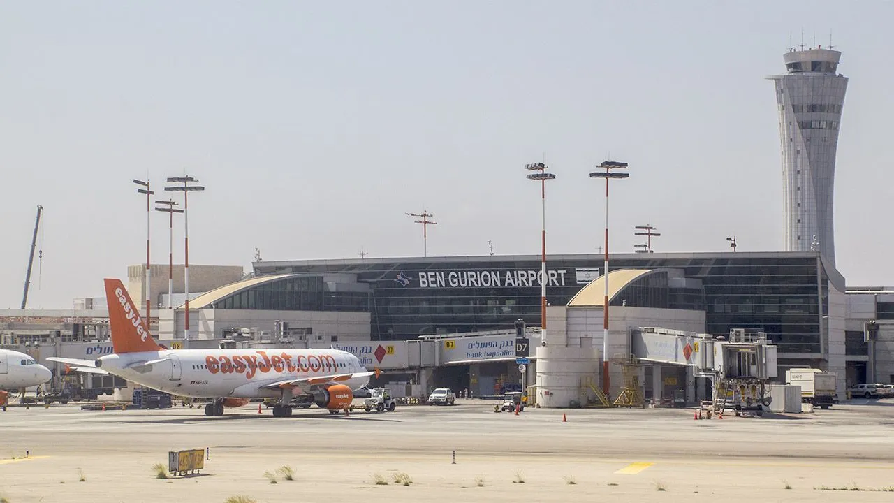 İran İsrailin yanacaqdoldurma təyyarəsinə hücum edib