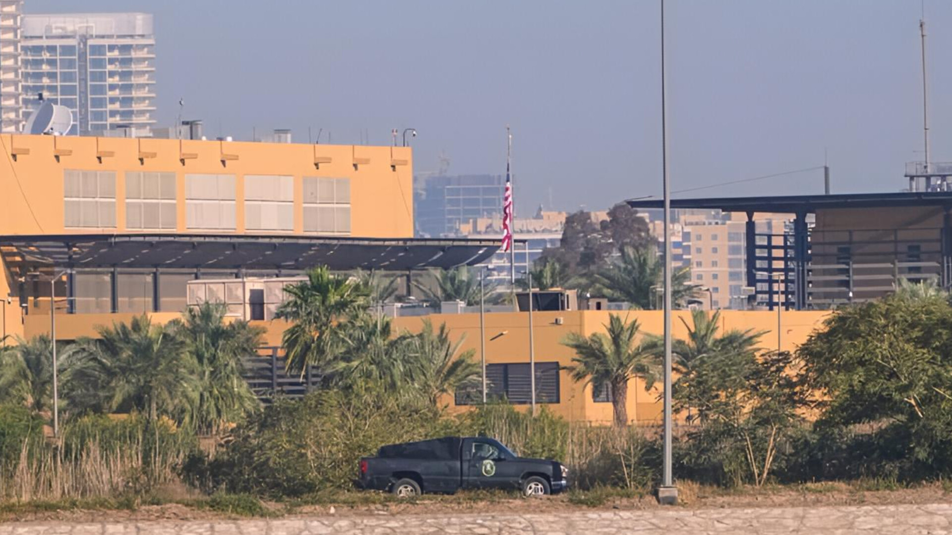 KİV: Bağdaddakı ABŞ səfirliyinin əməkdaşları təxliyə edilib