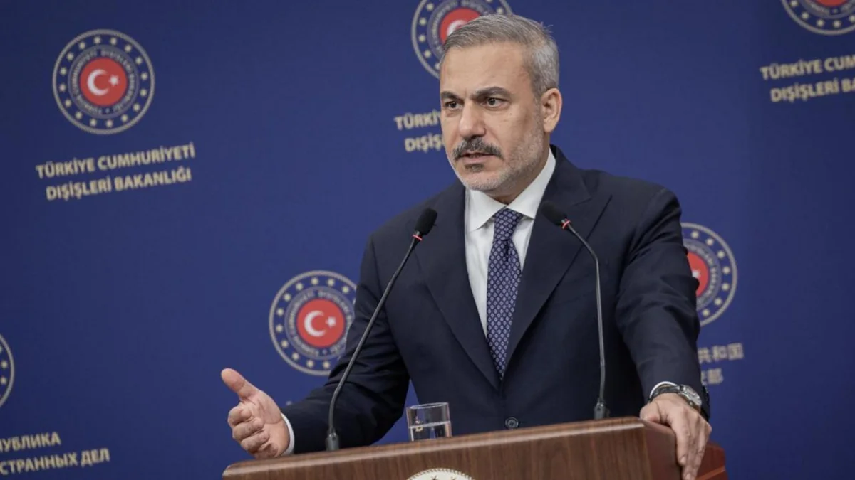 Hakan Fidan Suriya, Qətər və özbəkistanlı həmkarları ilə regiondakı gərginliyi müzakirə edib