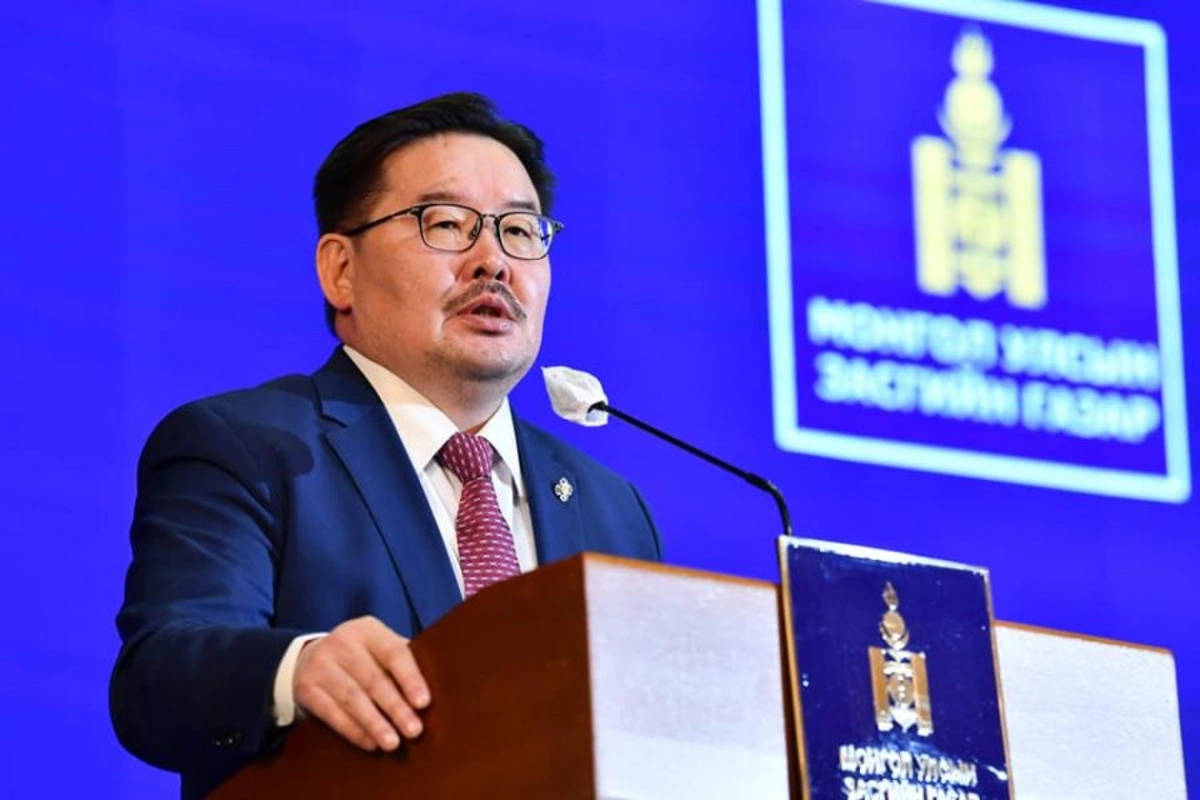 Monqolustan Baş naziri istefa verib