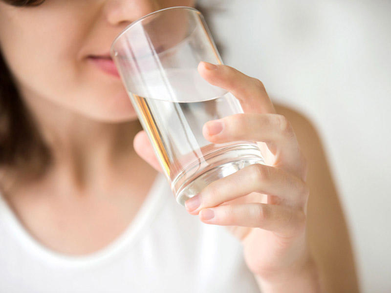 Bədənin susuz qaldığını göstərən əlamətlər hansılardır?