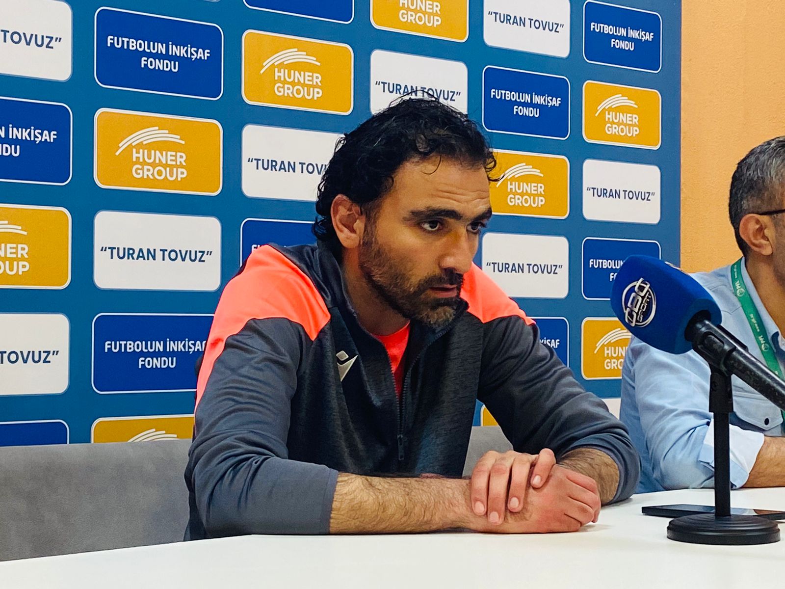 Vaqif Cavadov millidə çalışacaq