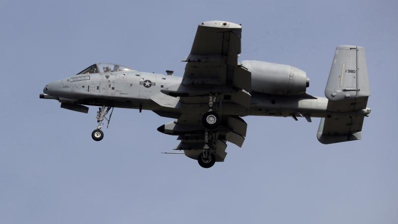 ABŞ Avropa və Yaxın Şərqə yeni qırıcı və tanker təyyarələri göndərib