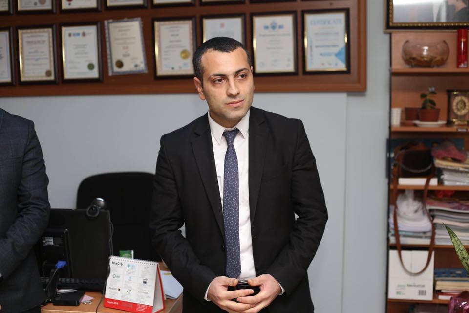 Rauf Rzayev: "Ehtiyat fondlarının yaradılmaması likvidlik probleminə səbəb olur"