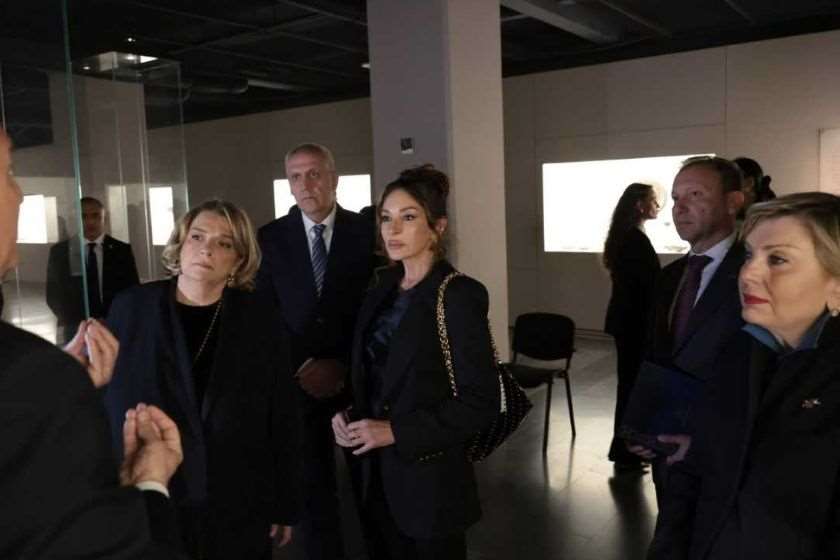 Mehriban Əliyeva Gürcüstan Milli Muzeyini ziyarət edib