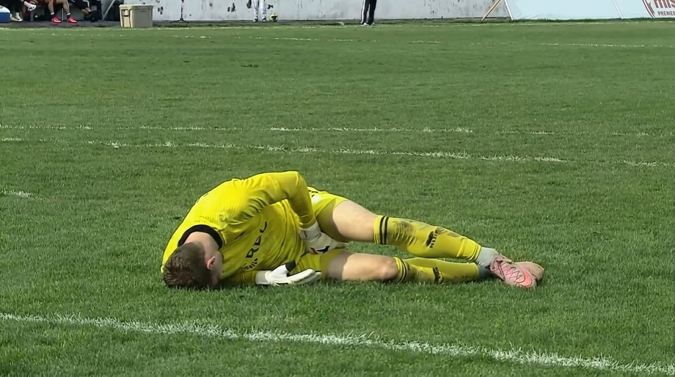 "İmişli"nin belaruslu qapıçısı zədələndi