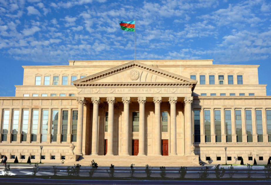 Ali Məhkəmə mülki işlər üzrə sübutların təqdim edilməsinə dair izah yayıb