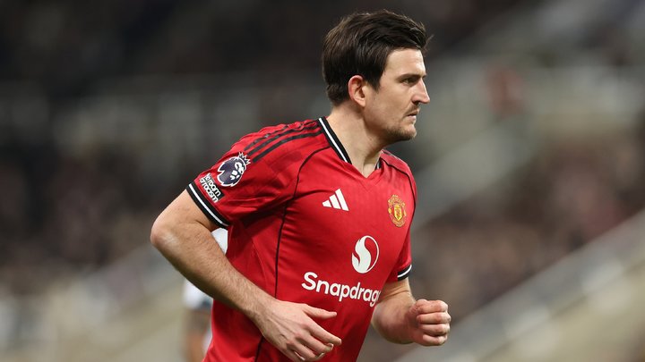 Harri Maquayr "Mançester Yunayted"lə yeni müqavilə imzalayıb