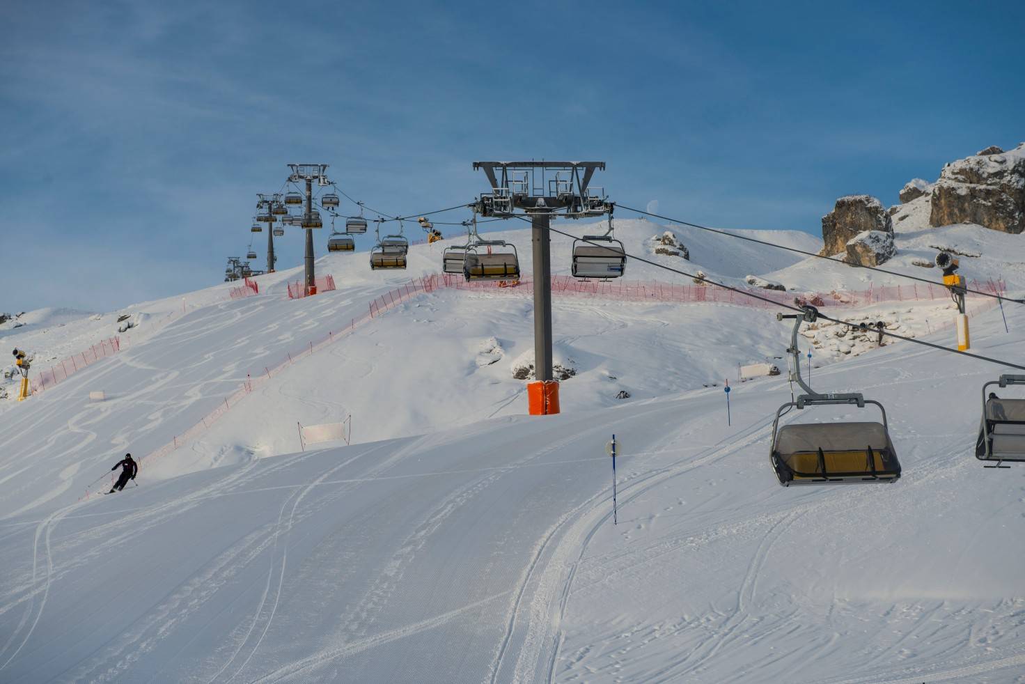 Bəzi bölgələrə qar yağır - FAKTİKİ HAVA