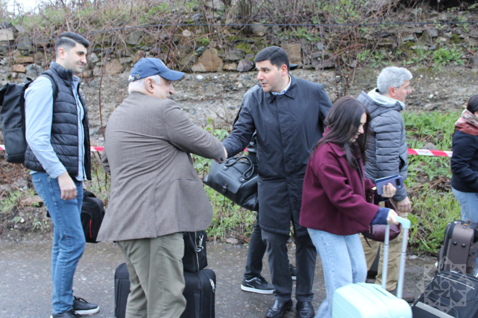 Ermənistanın vətəndaş cəmiyyətinin nümayəndələri Azərbaycana gəliblər