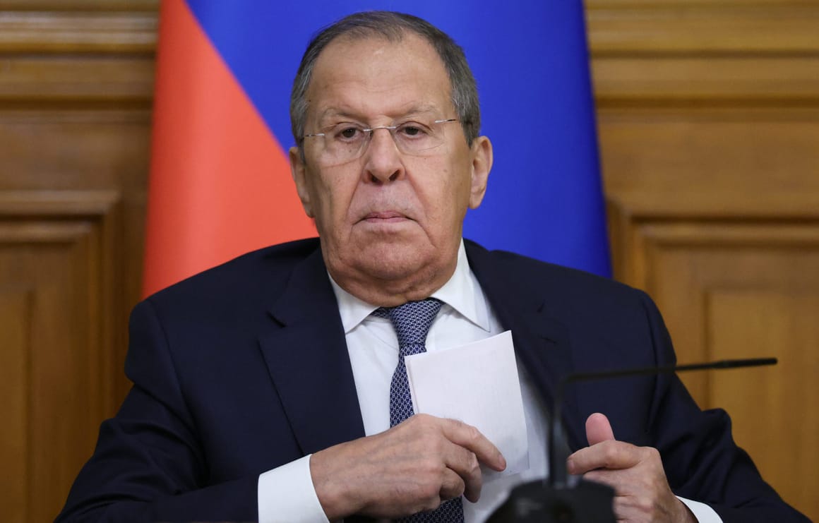 Sergey Lavrov Ermənistan nümayəndə heyətini ələ saldı