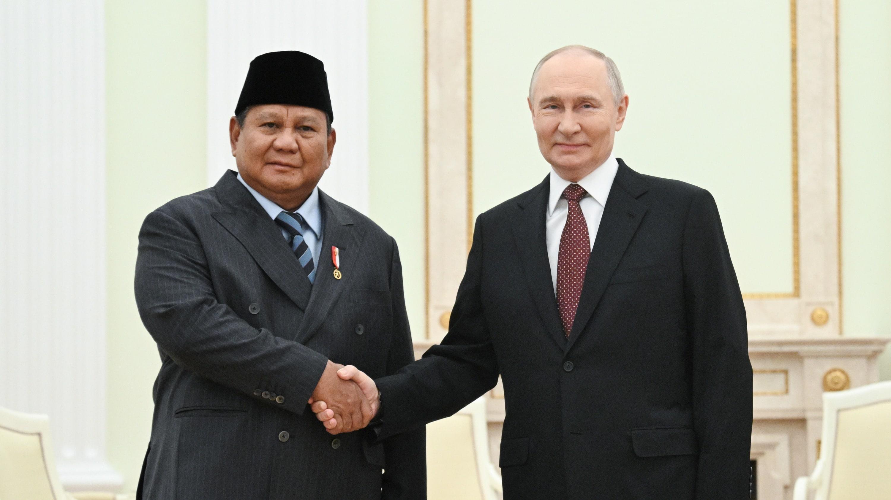 İndoneziya Prezidenti Moskvada Putinlə görüşəcək 