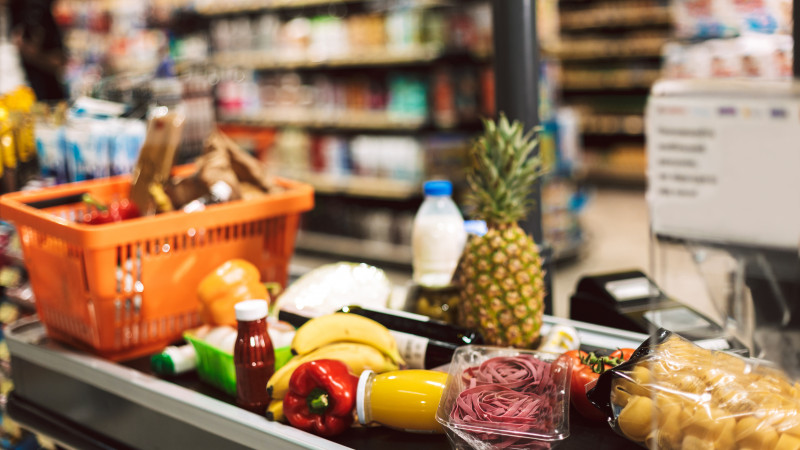 Pərakəndə ticarət dövriyyəsi 4%-ə yaxın artıb