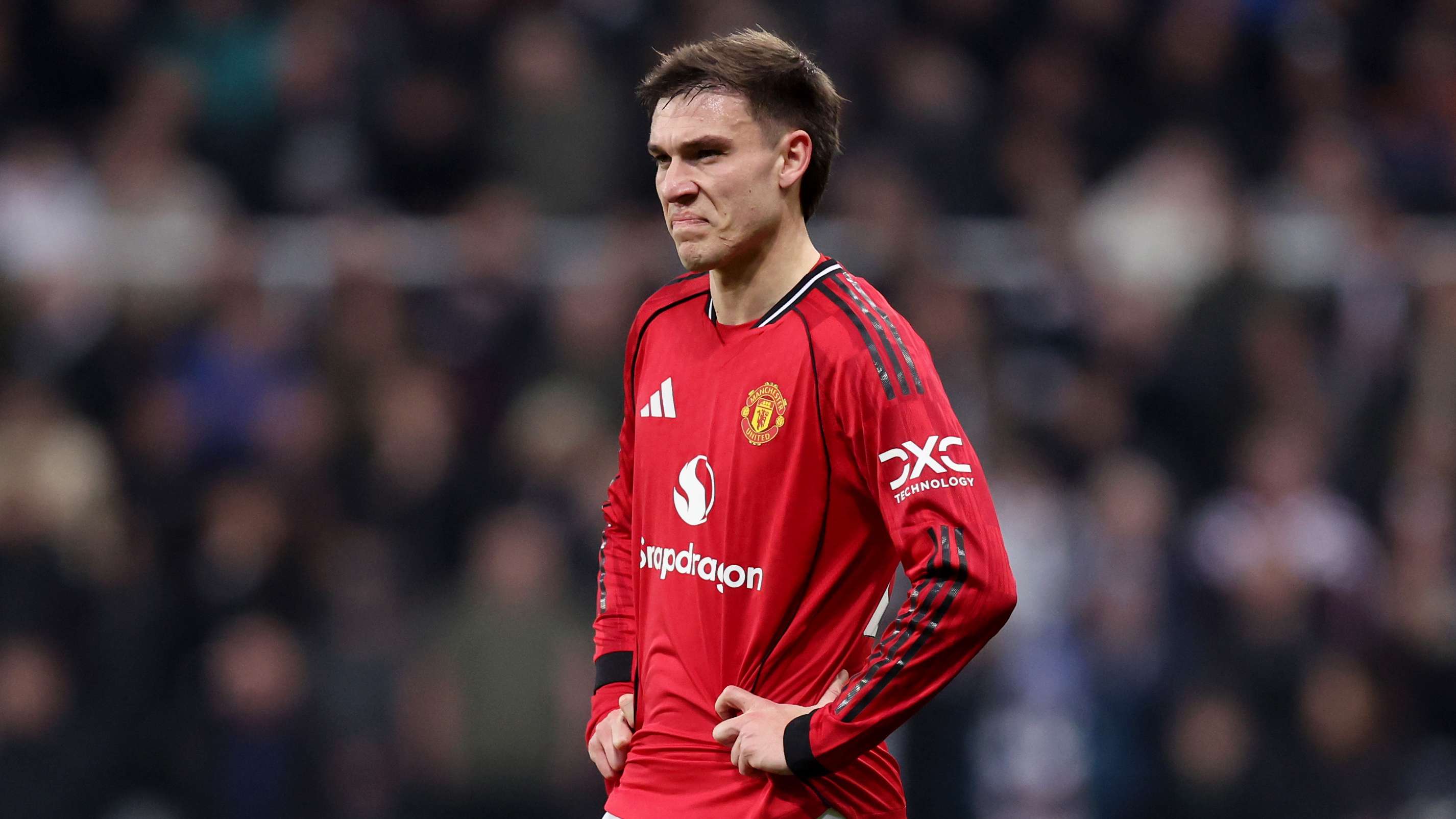 "Nyukasl" "Mançester Yunayted"in uruqvaylı futbolçusunu istəyir 