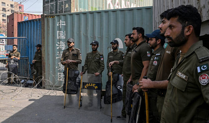 “Express Tribune”: Pakistanda 16 terror şübhəlisi saxlanılıb