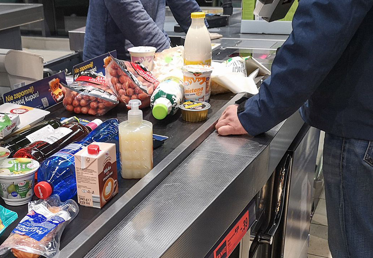 Pərakəndə elektron ticarət dövriyyəsi artıb