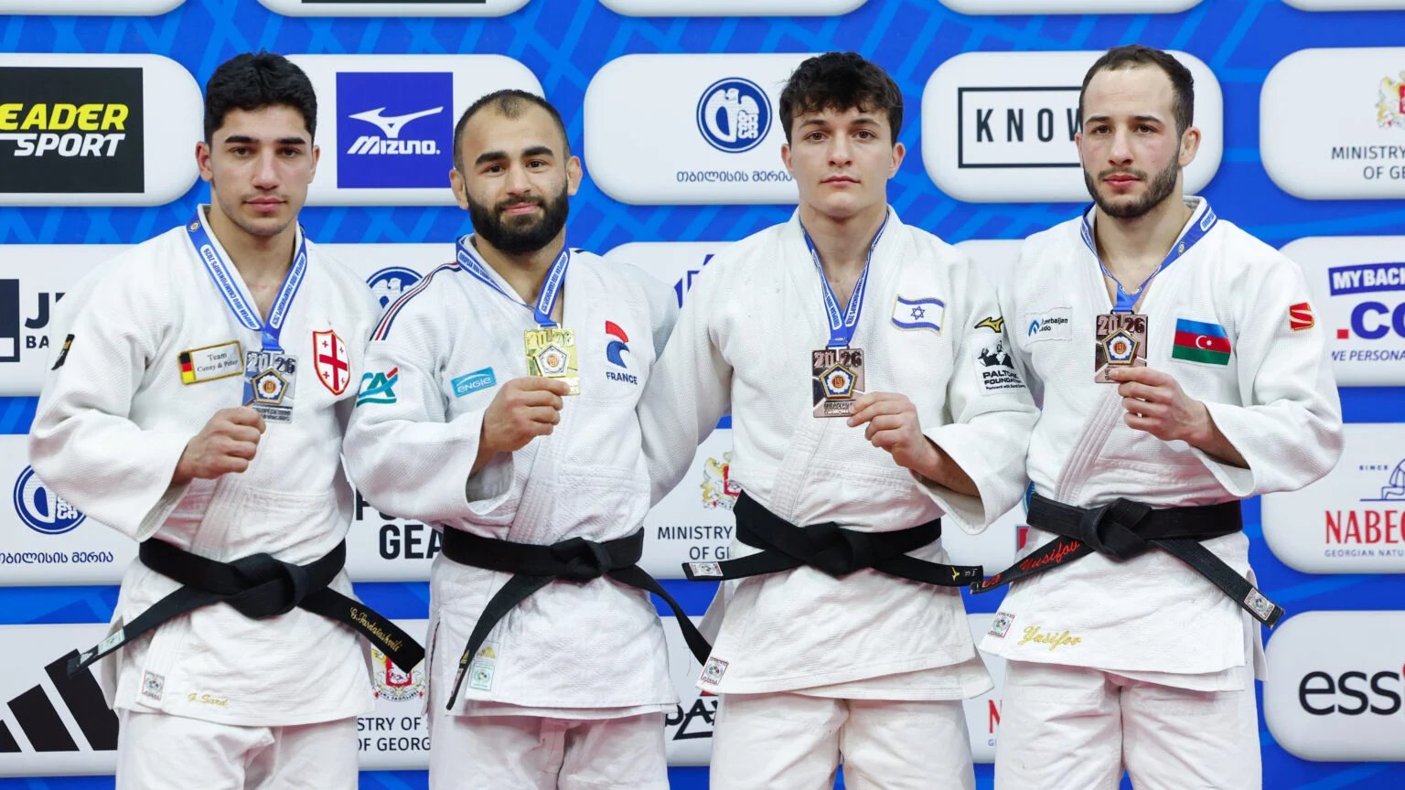 Rəşad Nəbiyev cüdoçularımızı təbrik edib