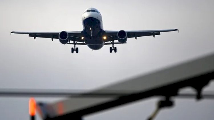 İran hava məkanını qismən açıb