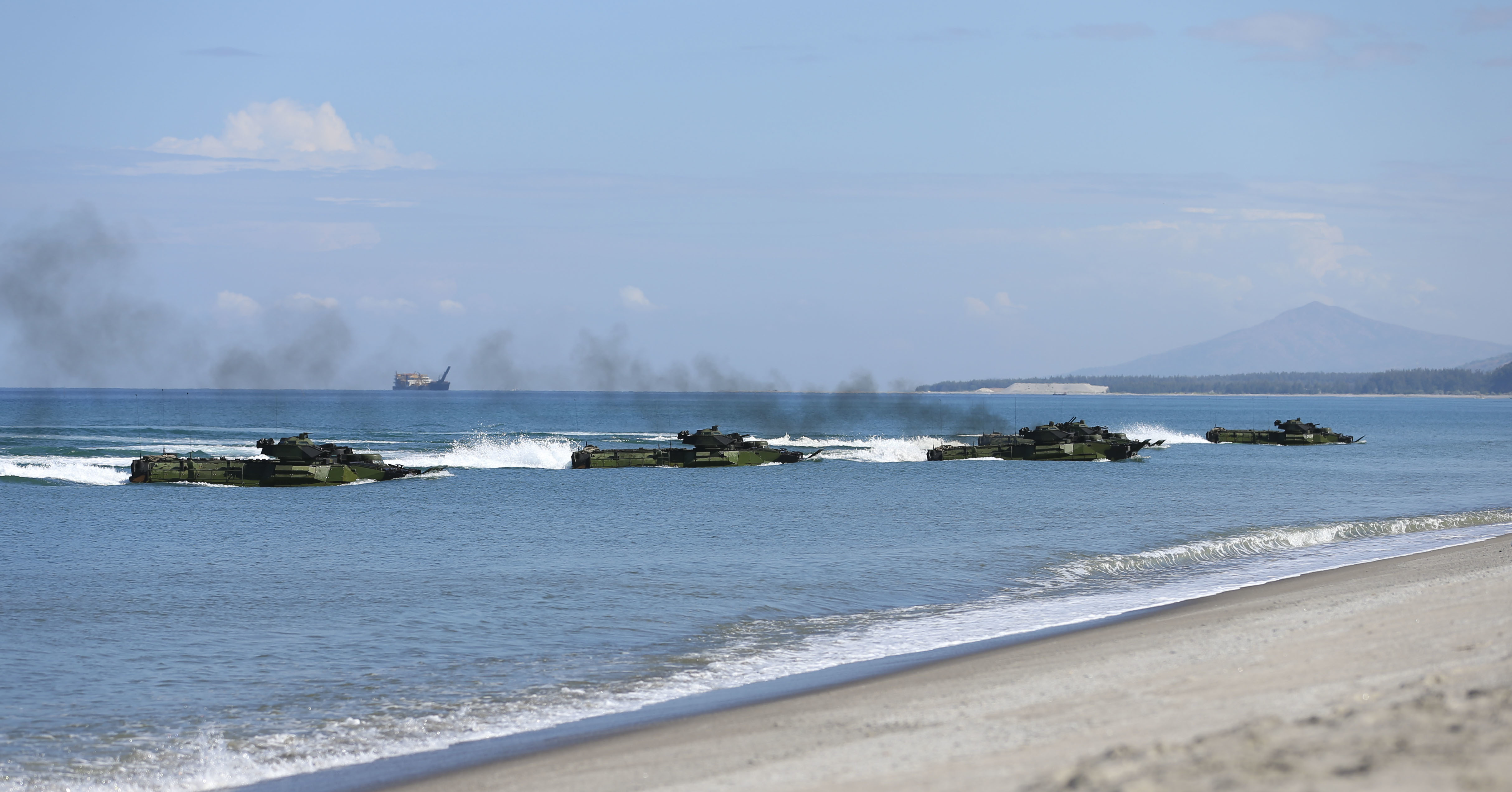 ABŞ, Yaponiya və digər ölkələrdən 17 mindən çox əsgər Filippində təlimlərə başlayıb